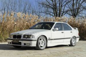 Bild 9/50 von BMW 318is "Class II" (1994)