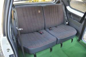 Image 31/35 of Peugeot 205 (1985)