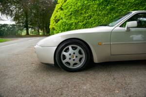Image 11/24 of Porsche 944 Turbo (1988)