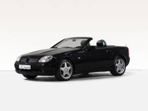 Image 4/25 de Mercedes-Benz SLK 230 Kompressor (1998)
