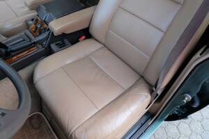 Image 31/63 of Land Rover Range Rover Classic Vogue LSEi (1993)