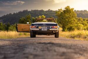 Image 15/79 de Mercedes-Benz 280 SL (1969)