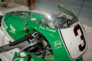 Imagen 11/50 de Honda VFR 750R RC 30 (1991)