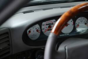 Immagine 20/43 di Porsche 968 (1992)