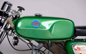 Image 31/57 of Benelli 125 Sport Special (1971)