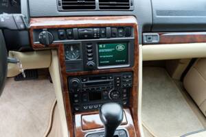 Afbeelding 25/95 van Land Rover Range Rover 4.6 Vogue (2002)