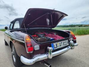 Image 14/55 of MG MGB (1969)