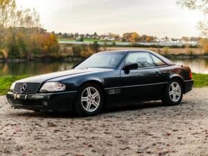 Image 1/8 de Mercedes-Benz 300 SL (1993)