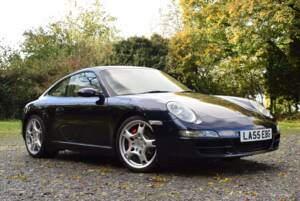 Afbeelding 17/50 van Porsche 911 Carrera S (2006)