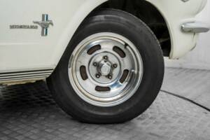 Image 46/50 de Ford Mustang 289 (1900)