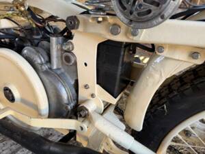 Image 26/40 of Moto Guzzi Alce (1945)
