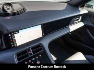 Obraz 14/35 pojazdu Porsche Taycan 4S (1900)