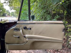 Imagen 16/27 de Mercedes-Benz 280 SE 3,5 (1970)