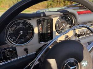 Bild 20/36 von Mercedes-Benz 250 SL (1967)