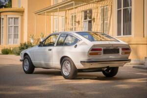 Bild 3/16 von Alfa Romeo Alfetta GT 1.6 (1977)