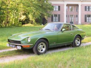 Image 8/8 of Datsun 260-Z (1974)