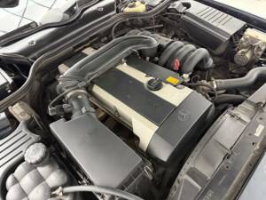 Bild 25/27 von Mercedes-Benz SL 320 (1997)