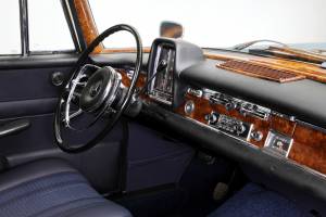 Bild 17/35 von Mercedes-Benz 230 S Universal (1968)