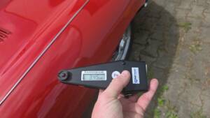 Image 51/80 of Jaguar E-Type 4.2 (1966)