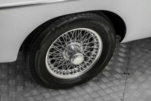 Bild 35/50 von MG MGB (1977)