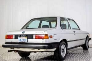 Image 21/50 of BMW 320i (1981)