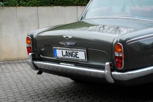 Image 6/48 of Bentley T 1 (1967)