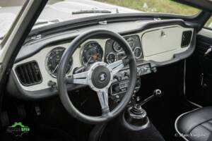 Afbeelding 6/66 van Triumph TR 4 (1963)