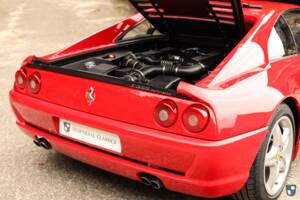 Image 37/93 of Ferrari F 355 Berlinetta (1997)