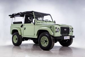 Bild 6/36 von Land Rover 90 (1987)