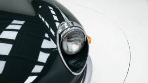 Image 11/15 de Jaguar E-Type (1970)