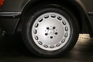 Image 48/50 de Mercedes-Benz 420 SL (1987)