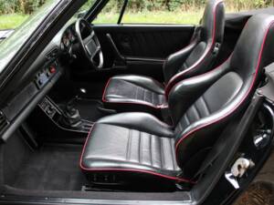 Image 12/18 de Porsche 911 Turbo 3.3 Flatnose (1988)