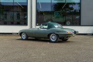 Bild 15/33 von Jaguar E-Type 4.2 (1967)