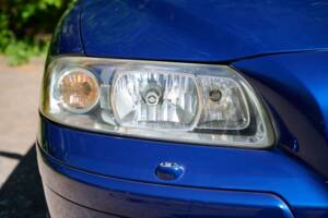 Image 27/50 of Volvo V 70 2.4 (2006)