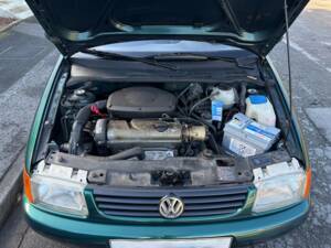 Bild 16/17 von Volkswagen Polo III 1.4 (1996)