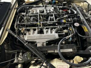Afbeelding 14/14 van Jaguar XJS 5.3 V12 (1990)