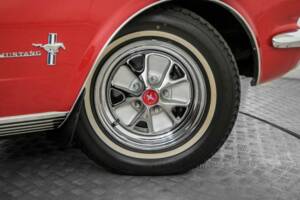 Image 44/50 of Ford Mustang 289 (1966)