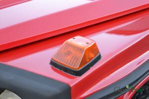 Image 46/50 of Mercedes-Benz 200 GE (SWB) (1987)