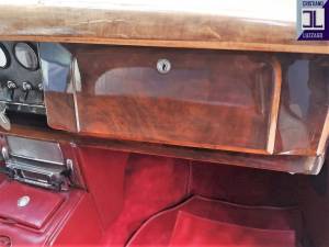 Bild 30/50 von Jaguar Mk II 3.8 (1963)