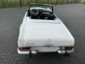 Image 9/50 of Mercedes-Benz 280 SL (1971)