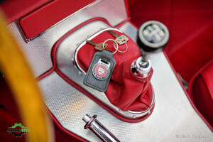 Image 9/65 de Jaguar E-Type 3.8 Flat Floor (1961)