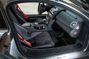 Image 15/25 of Mercedes-Benz SLR McLaren 722 (2006)