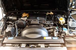 Bild 21/30 von Land Rover Defender 110 (2013)