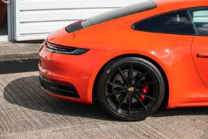 Bild 33/33 von Porsche 911 Carrera 4S (2019)