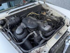 Bild 38/50 von Mercedes-Benz 230 (1968)