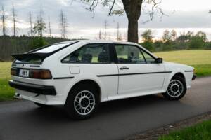 Bild 18/35 von Volkswagen Scirocco II 1.8 (1989)