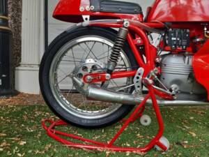 Imagen 3/24 de Aermacchi Harley-Davidson DUMMY (1965)