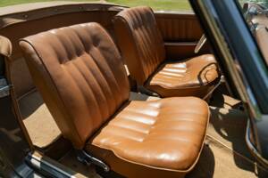 Imagen 48/50 de Mercedes-Benz 190 SL (1962)