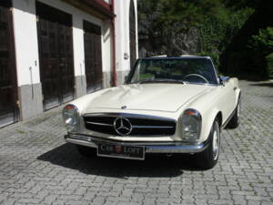 Immagine 35/40 di Mercedes-Benz 280 SL (1969)