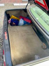 Bild 31/65 von Mercedes-Benz 380 SEC (1983)